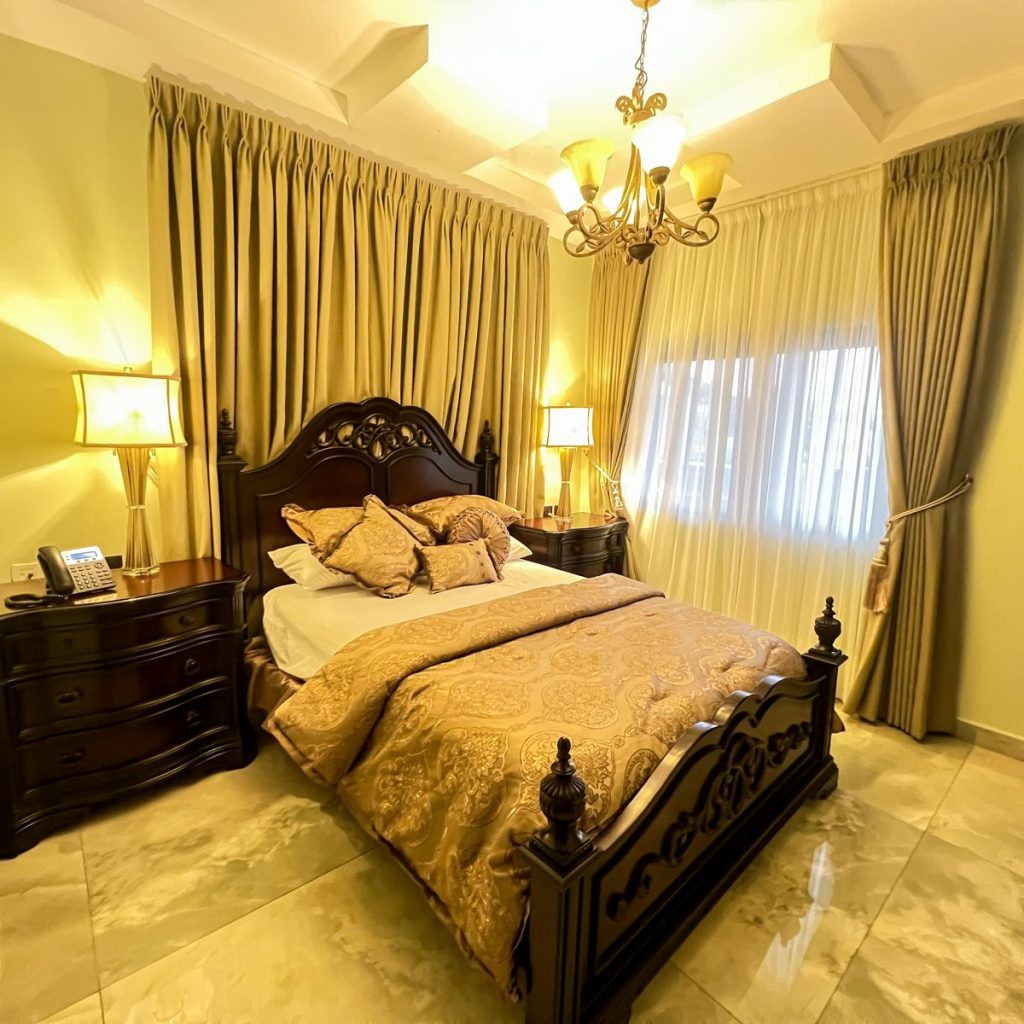 Deluxe Standard Deluxe Standard at AfriBella Luxury Suites, Kumasi, Ghana, photo 6